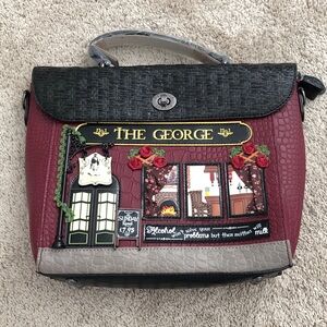 Vendula London ‘The George’ Purse
